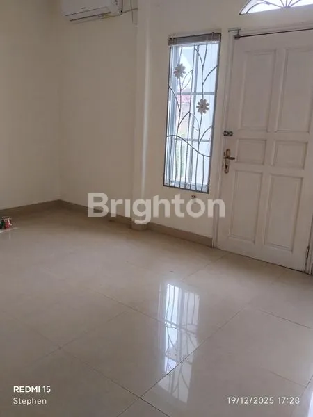 image RUMAH DUTAMAS. BARU RENOVASI. LINGKUNGAN ELITE. BERSIH AMAN. NYAMAN. BATAM CENTER (3)