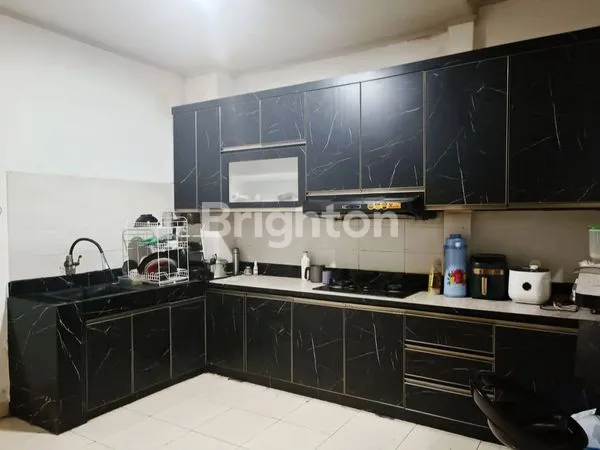 image RUMAH MODERN DI DUTA KENCANA 2 - BOGOR (7)