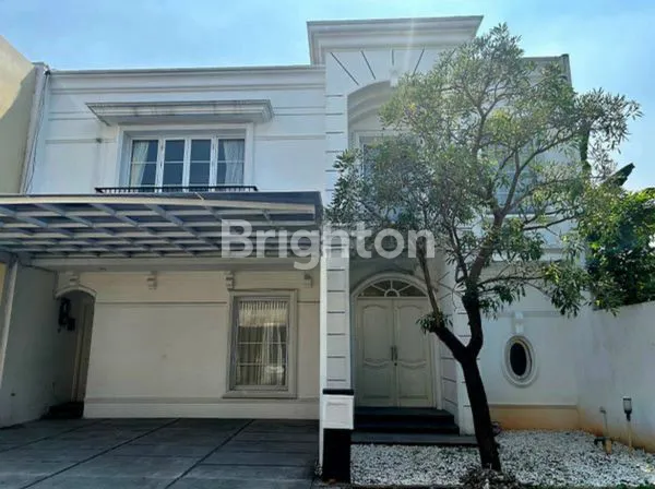 image RUMAH MEWAH CANTIK DI JAGAKARSA (1)