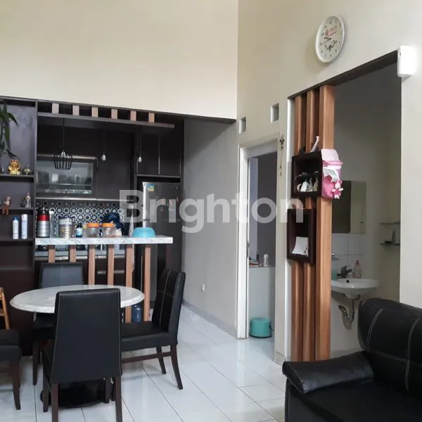 image RUMAH STRATEGIS GRAHA RAYA BINTARO TANGERANG SELATAN (2)