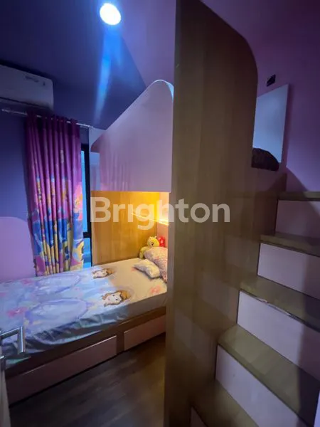 image RUMAH 2 LANTAI DI VIDA BEKASI, 4 KT, FREE KITCHEN SET, FREE 4 AC (3)