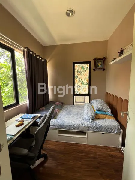 image RUMAH 2 LANTAI DI VIDA BEKASI, 4 KT, FREE KITCHEN SET, FREE 4 AC (2)