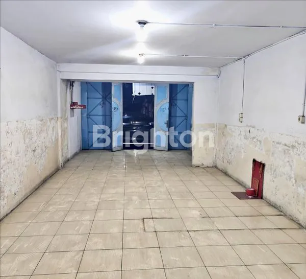 image RUKO SIAP HUNI - BEBAS BANJIR & LOKASI STRATEGIS - DAERAH JL MANDALA - JL INDUSTRI COCOK UNTUK BUKA USAHA - POSISI DI PINGGIR JALAN DAN ROW JALAN LEBAR (3)