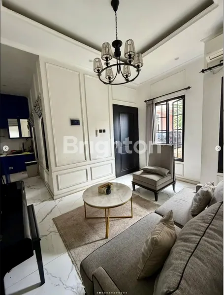 image RUMAH AMERICAN CLASSIC 3 LANTAI DI MATOA GRACE (2)