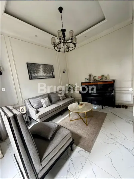 image RUMAH AMERICAN CLASSIC 3 LANTAI DI MATOA GRACE (4)