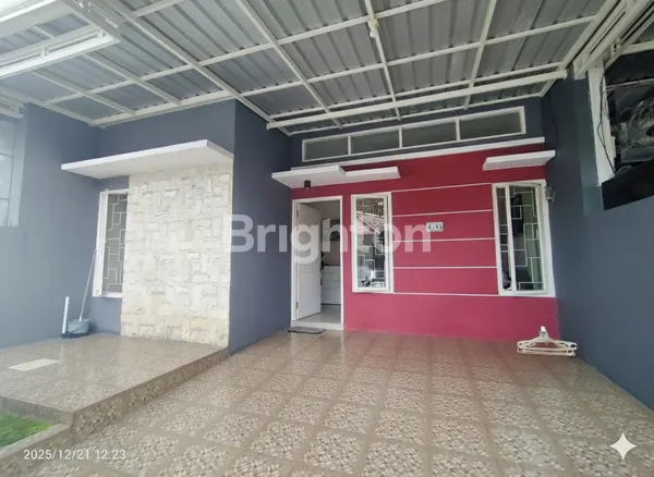 image DIJUAL CEPAT! RUMAH PERMATA ROYAL GARDEN MALANG – 600 JUTA NEGO, SEMI FURNISHED (2)