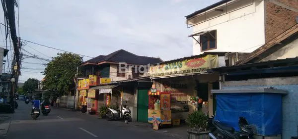 image DI JUAL RUMAH SANGAT STRATEGIS PINGGIR JALAN RAYA DI KAWASAN PULO GADUNG JAKARTA TIMUR  (4)