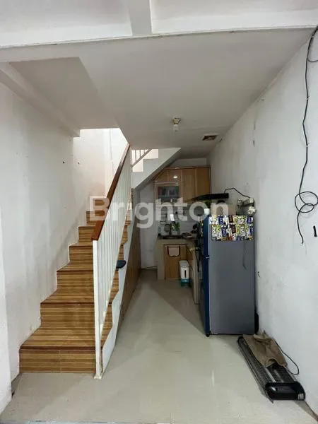 image HUNIAN NYAMAN SEMI FURNISHED 2 LANTAI, SIAP HUNI DI BEKASI (7)