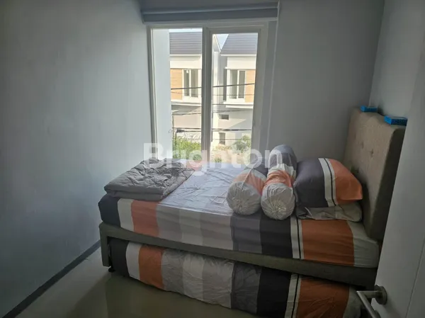 image JUAL RUMAH - FULL RENOVASI - FULL FURNISHED + ELEKTRONIK (TINGGAL MASUK RUMAH) (6)