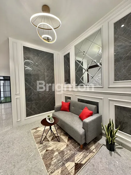 image DIJUAL CEPAT! RUMAH MEWAH LUAS SIAP HUNI DI DELTAMAS BEKASI (3)