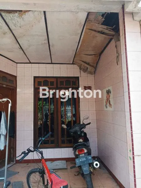 image RUMAH SIAP HUNI DI PLAMONGAN INDAH (3)