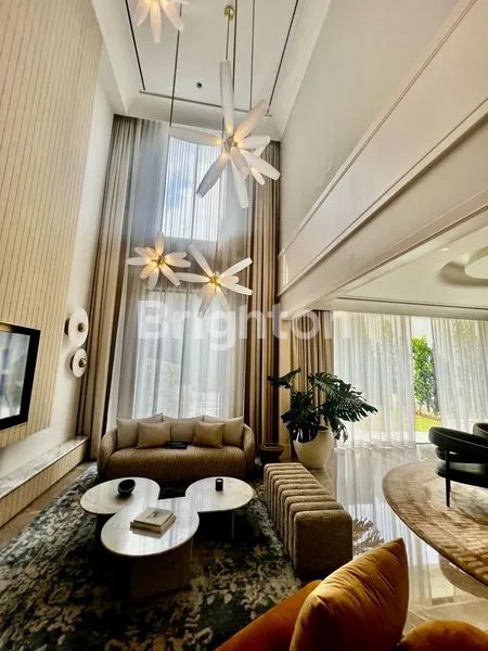 image RUMAH MEWAH ALAM SUTERA KLASIK DAN BERKELAS (1)