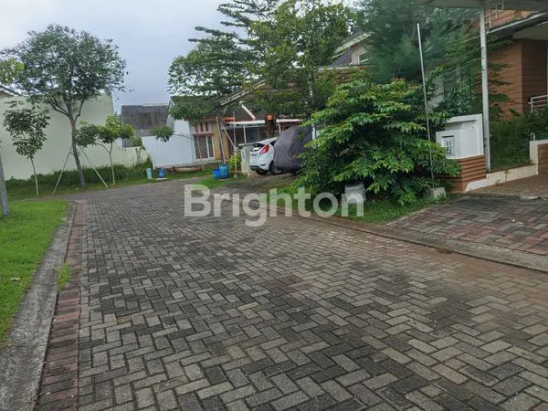 image RUMAH SIAP HUNI DI GRAHA TAMAN PELANGI BSB CITY SEMARANG (3)