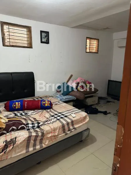 image MILIKI SEGERA  RUMAH  DIJUAL CEPAT - BU  HARGA DI BAWAH  NJOP 460 JT  SHM    LT 178 LB 128 KMR 5 KM 3 TENGAH KOTA DEKAT JAVA MALL SEMARANG (4)
