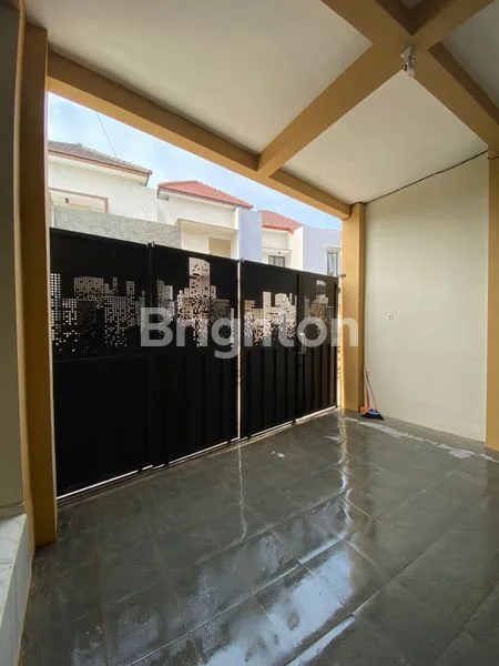 image RUMAH 2 LANTAI STRATEGIS SIAP HUNI TASIKMADU MALANG (3)