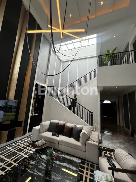 image RUMAH MEWAH ALAM SUTERA BERKELAS DAN BERKUALITAS (2)