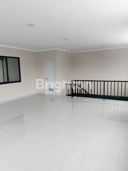 image GUDANG JL TOHA PERIUK TANGERANG BANTEN (4)