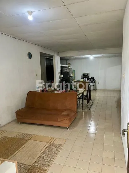 image HOT LISTING! BEST PRICE ! BU DIJUAL RUMAH DI KAWASAN PREMIUM GALAXY – PONDOK PEKAYON INDAH, BEKASI SELATAN (4)