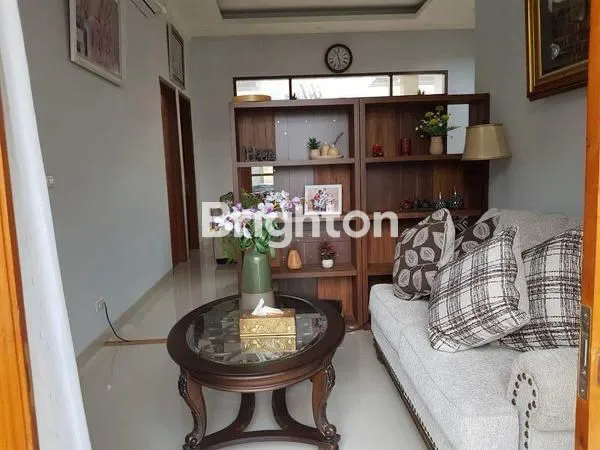 image DISEWAKAN RUMAH MEWAH – PONDOK PEKAYON INDAH, BEKASI FULL FURNISH • TINGGAL BAWA KOPER • LOKASI PREMIUM (6)
