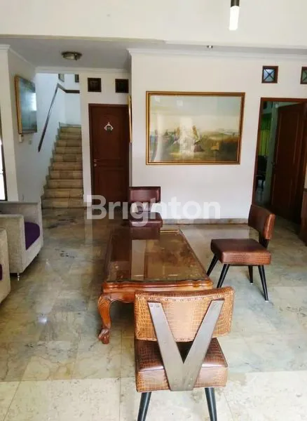 image RUMAH MEWAH DI KEMANG PRATAMA PRESTISIUS • STRATEGIS • MULTIFUNGSI BEST PRICE ! (8)