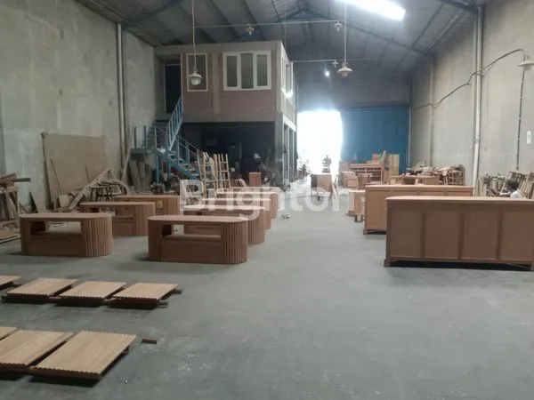 image GUDANG STRATEGIS 620M² GATAK SUKOHARJO - AKSES KONTAINER & DEKAT BANDARA (1)