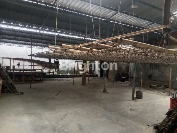 image GUDANG STRATEGIS 620M² GATAK SUKOHARJO - AKSES KONTAINER & DEKAT BANDARA (8)