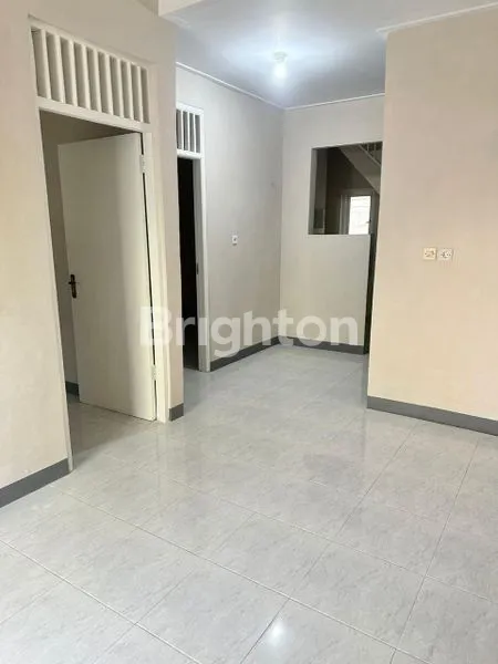 image RUMAH DI BUKIT PAMULANG INDAH (8)