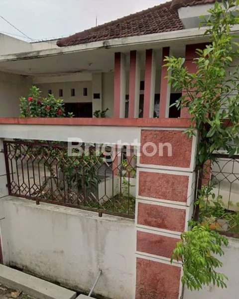 image DIJUAL RUMAH DITENGAH KOTA (7)