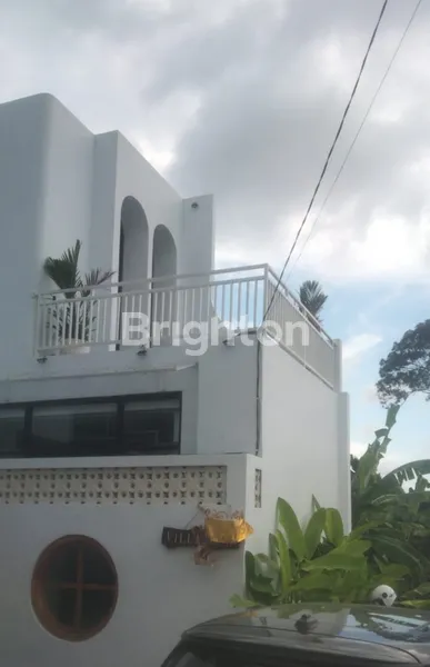 image BUKAN SEKADAR VILLA, INI BASECAMP PRODUKTIF DI CANGGU (1)