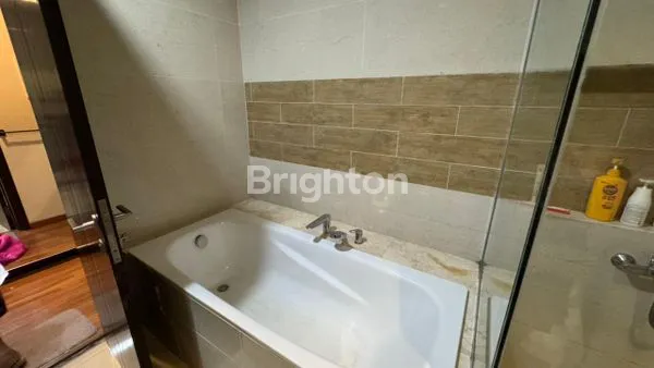 image DIJUAL RUMAH SIAP HUNI DI BSD, 5 KAMAR, SHM (5)