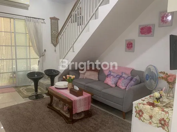 image RUMAH 2LANTAI DI DUTA BINTARO (5MENIT DARI ALAMSUTERA) TANGERANG (2)