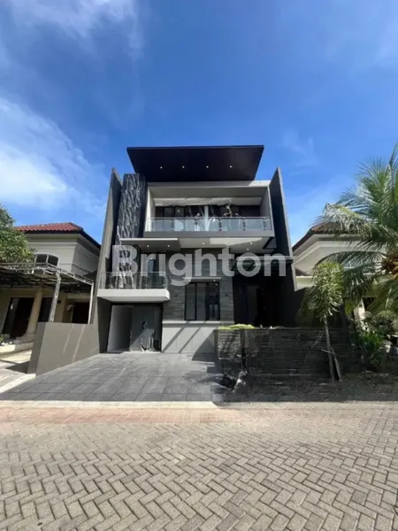 image RUMAH 2,5 LANTAI BARU GRESS CITRALAND FULLERTON SIAP HUNI (1)