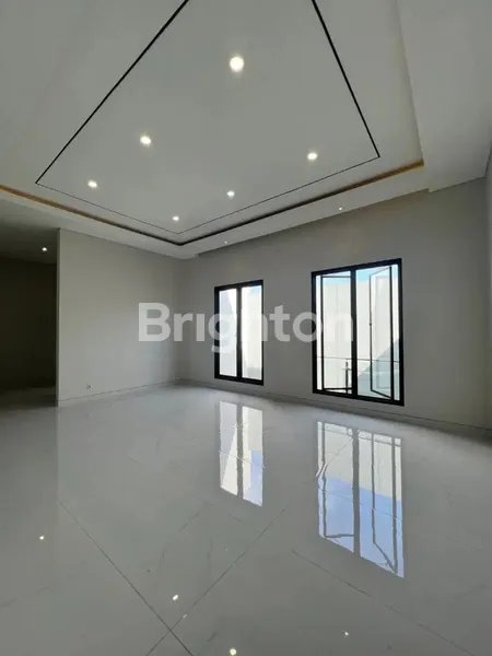 image RUMAH 2,5 LANTAI BARU GRESS CITRALAND FULLERTON SIAP HUNI (5)