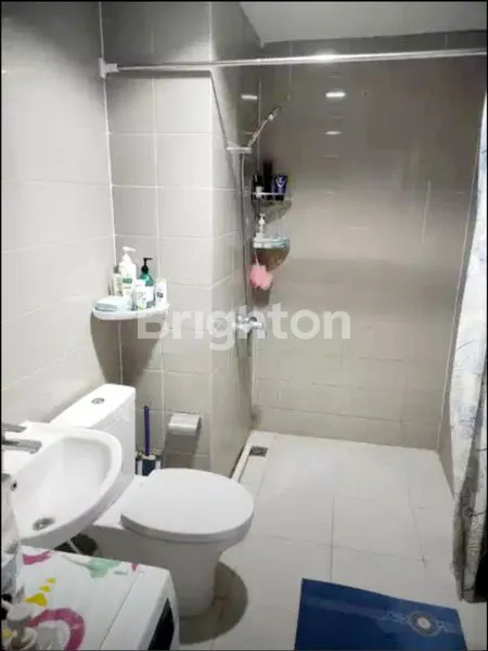 image APARTEMEN SPRINGHILL 2BR TOWER OAKWOOD SEMI FURNISH (5)