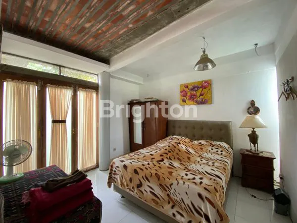 image RUMAH ASRI FULLY FURNISHED DEKAT PASAR SLEMAN (4)