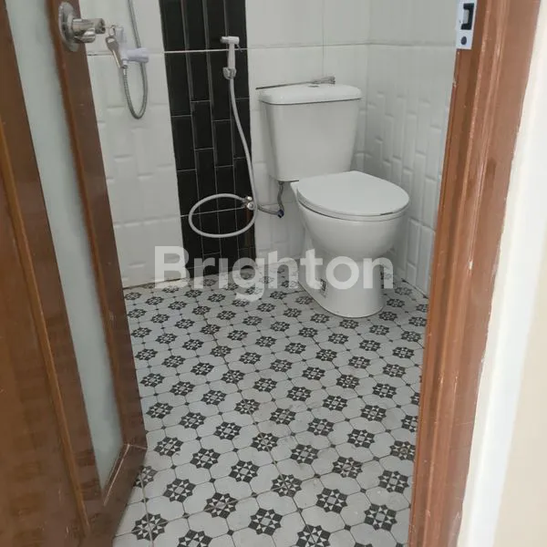 image RUKO 2½ LANTAI DI PONDOK AREN, LT 140M² (7)