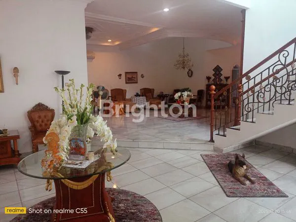 image RUMAH MEWAH DAN SANGAT STRATEGIS UNTUK SEMUA DI SUNTER KARYA (5)