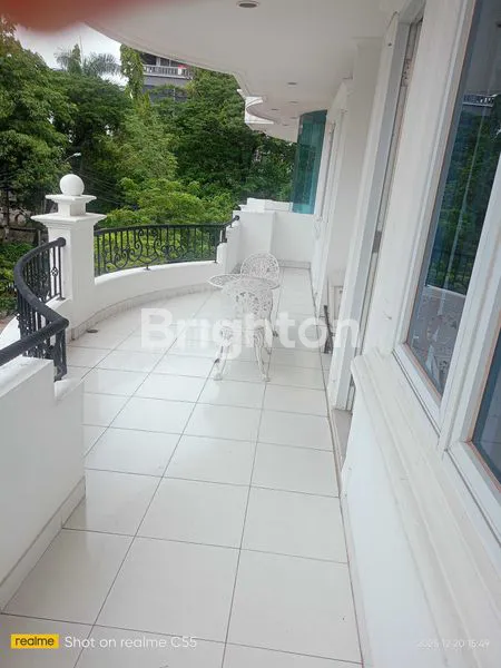 image RUMAH MEWAH DAN SANGAT STRATEGIS UNTUK SEMUA DI SUNTER KARYA (7)