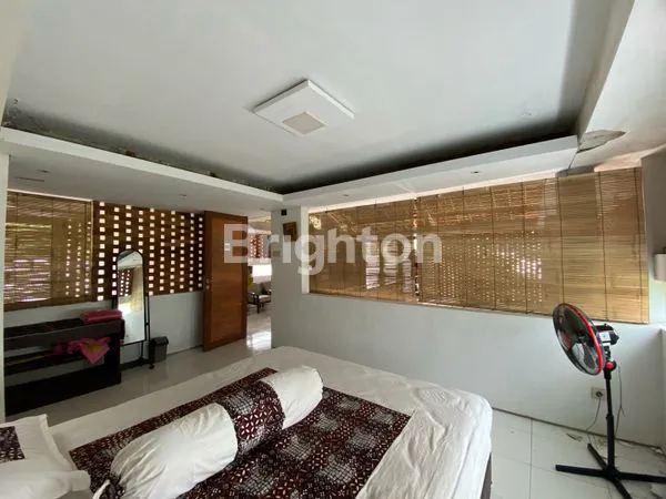 image RUMAH ASRI FULLY FURNISHED DEKAT PASAR SLEMAN (8)