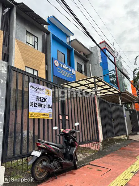 DIJUAL / DISEWAKAN RUKO DICEMPAKA PUTIH , JAKARTA PUSAT