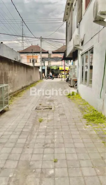 image RUMAH SIAP HUNI DI AHMAD YANI UTARA DENPASAR (6)