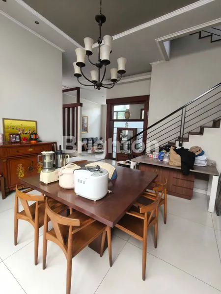 image RUMAH BAGUS PREMIUM 2 LANTAI ,ROW 2 MOBIL ,BEBAS BANJIR, JAKARTA BARAT (3)