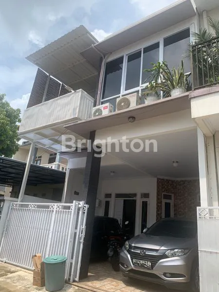 image RUMAH 2LANTAI DI DUTA BINTARO (5MENIT DARI ALAMSUTERA) TANGERANG (1)