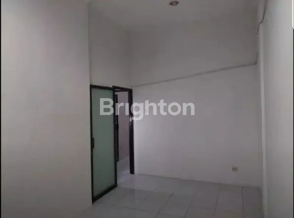 image RUKO 3 LANTAI DI LOKASI PREMIUM KAWASAN BISNIS DI DENPASAR (6)