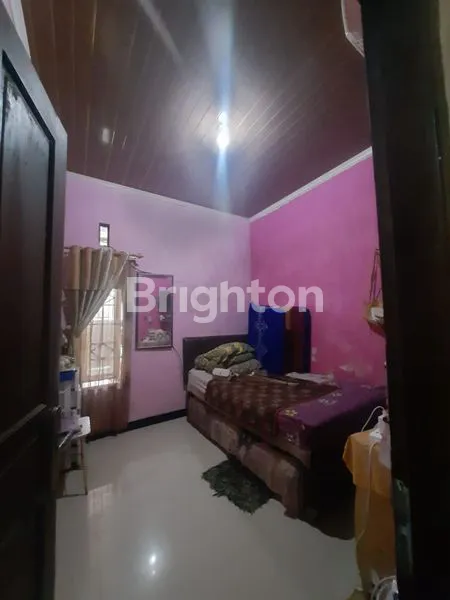 image HUNIAN NYAMAN LT 108M² DEKAT LUWES GENTAN (6)