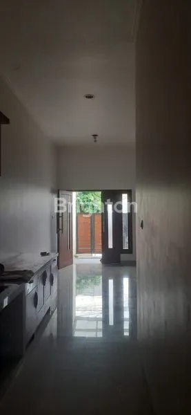 image RUMAH 3 LANTAI  KT 6+1 TEBET, JAKARTA SELATAN (3)