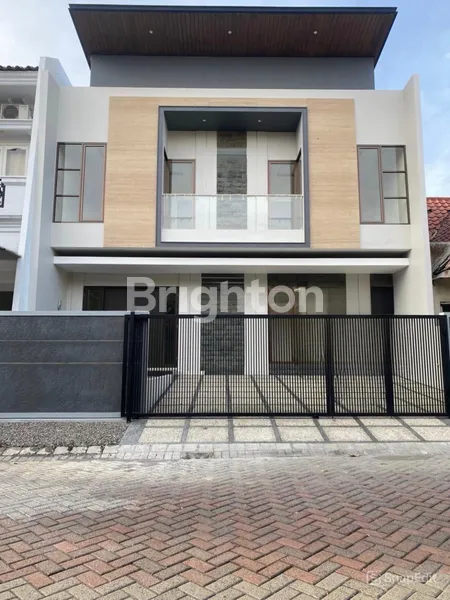 image DIJUAL RUMAH CITRALAND UTAMA CLUSTER INTERNATIONAL VILLAGE LANGKA (1)