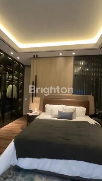 image GREENLAKE CITRALAND SURABAYA RUMAH BARU DENGAN ATTIC DAN POOL DI PHASE (3)