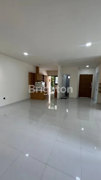 image DIJUAL RUMAH BANGUNAN MANDIRI THE EMINENT BSD (4)
