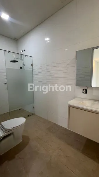 image DIJUAL RUMAH BANGUNAN MANDIRI THE EMINENT BSD (8)